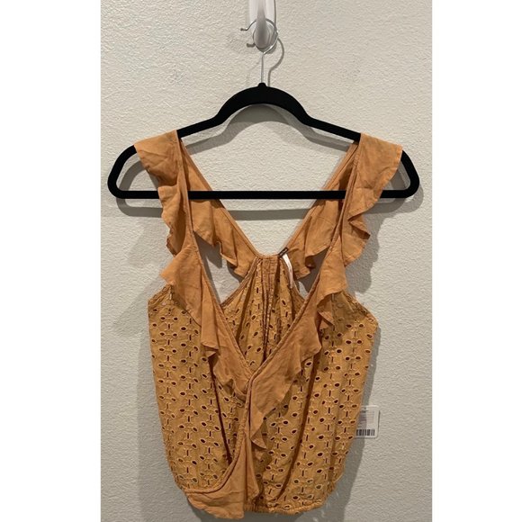 FREE PEOPLE Mauve Ruffle V-Neck Eyelet Blouse - Picture 4 of 6